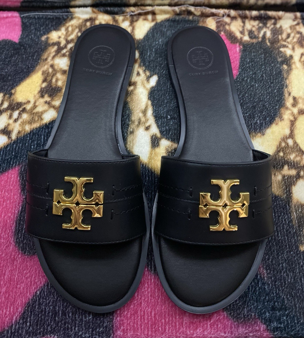 Tory Burch Women’s Black Rubber Slide Sandals Gold Logo Slip-On Size 9 NIB