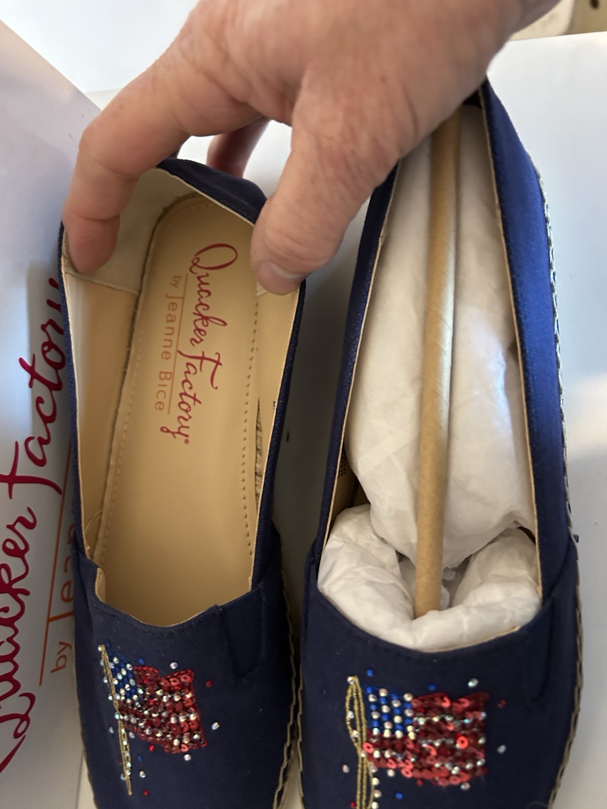 Quacker Factory Navy Blue Rhinestone American Flag Fenla Espadrille Flat 8M NEW
