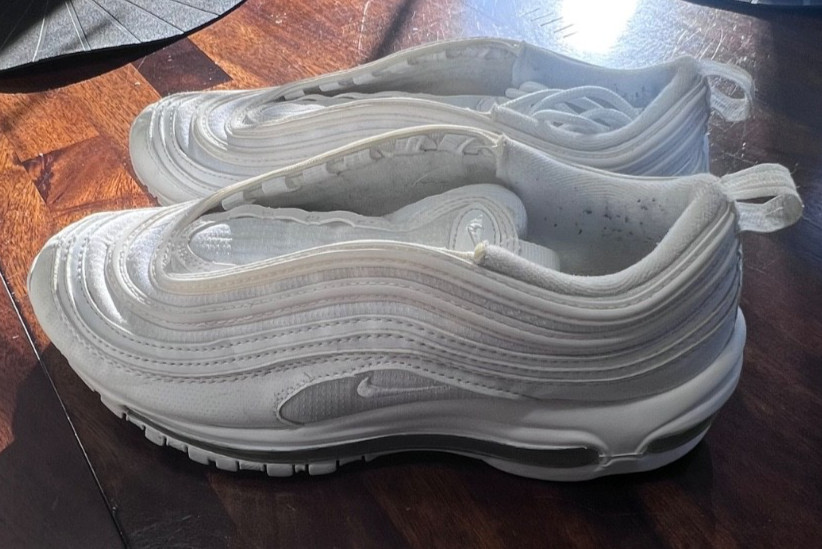 Nike Air Max 97 White Sneakers – Youth 6.5Y / Women’s 8 – Classic Cushioned Runn