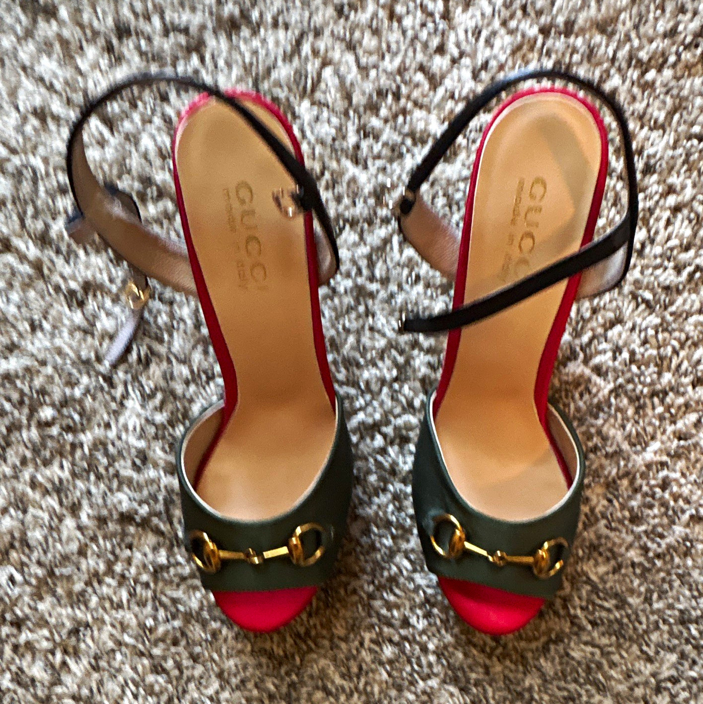 Gucci Women’s Green Satin Platform Open Toe Block Heel Ankle Strap 8.5 EU 41