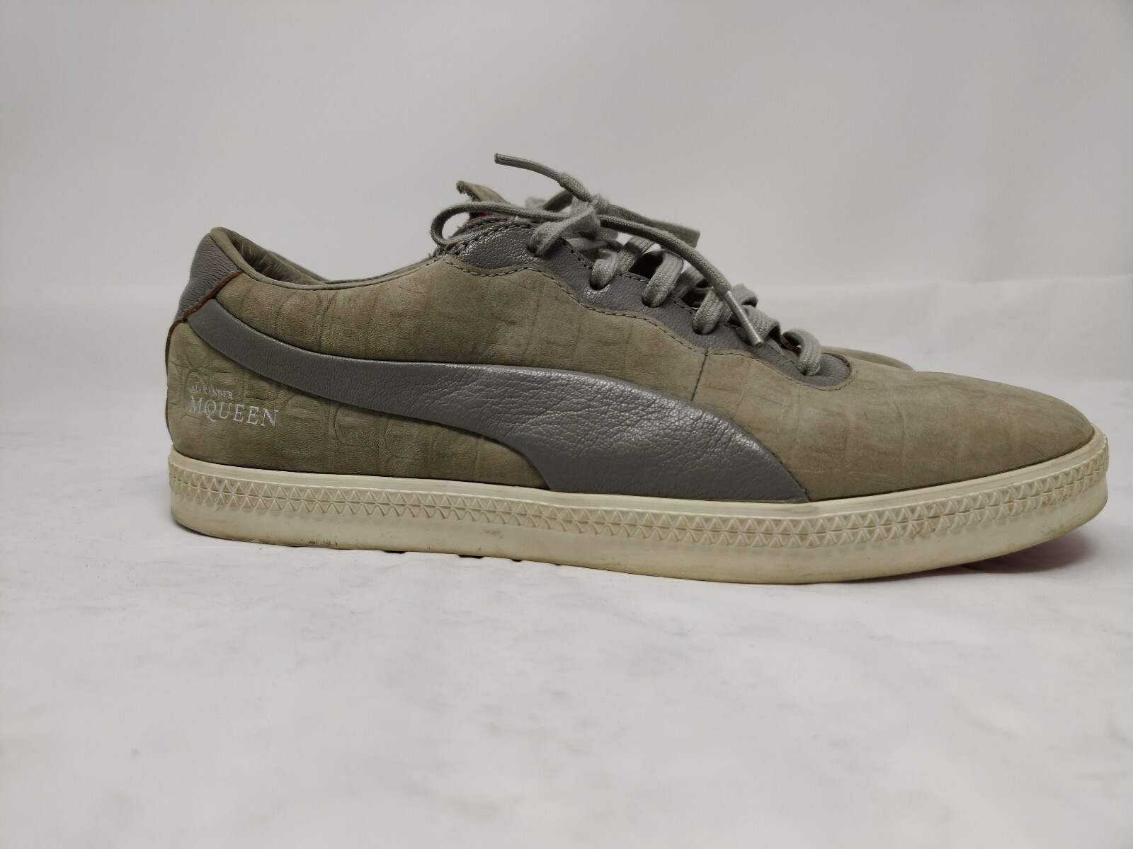 Puma X Alexander McQueen Women’s Gray Croc Alligator Sneakers Low Size US 8