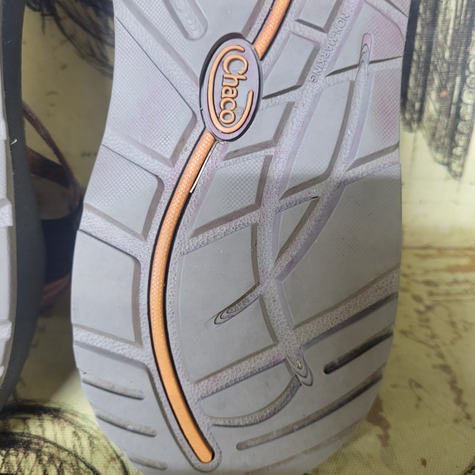 Size 10 Chaco Z Cloud X2 Toe Strap Classic Sandals Women’s ZigZag Orange Gray