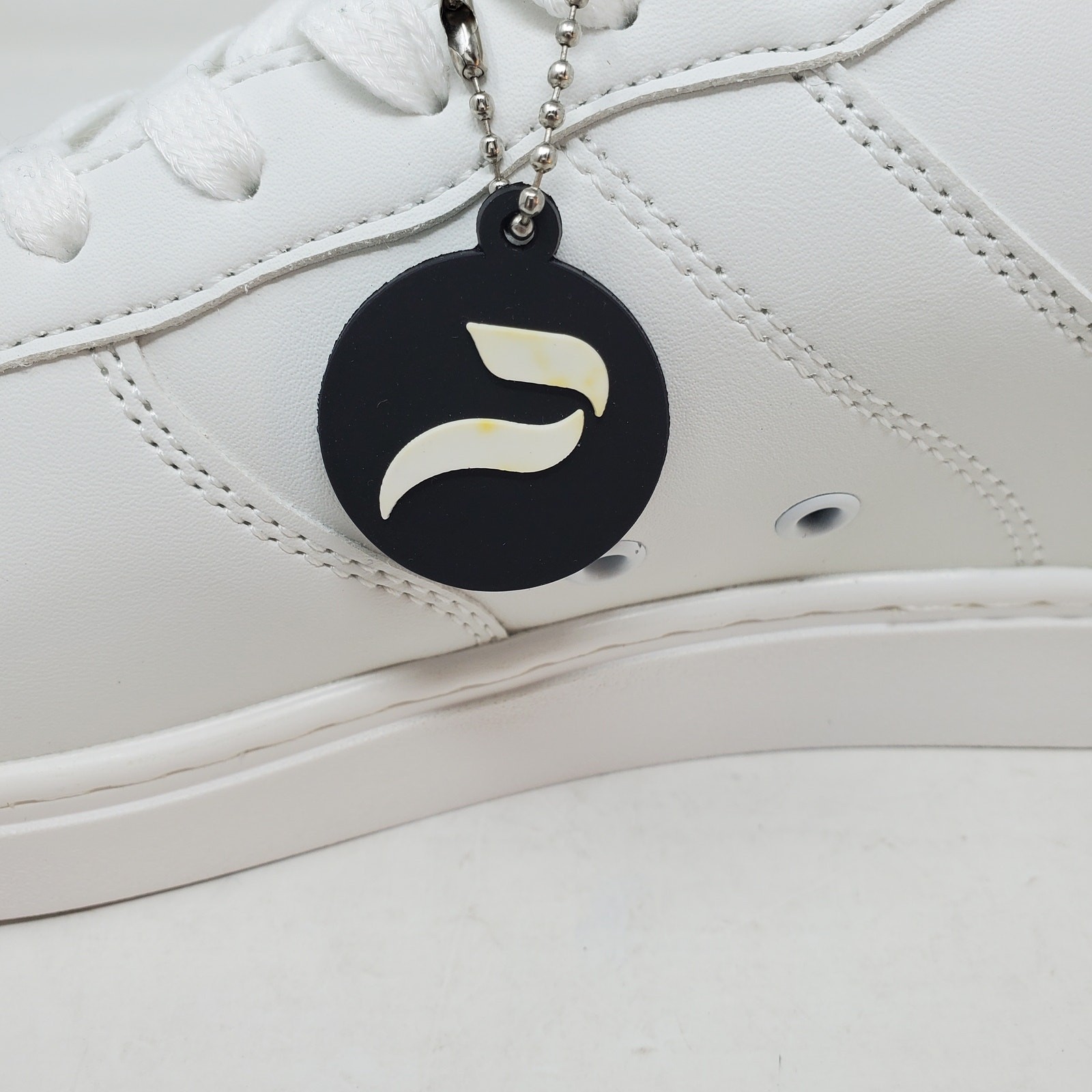 Pulse Dance Shoes Sneakers Flow White Low Top Unisex Size US 9.5 M / US 10.5 W