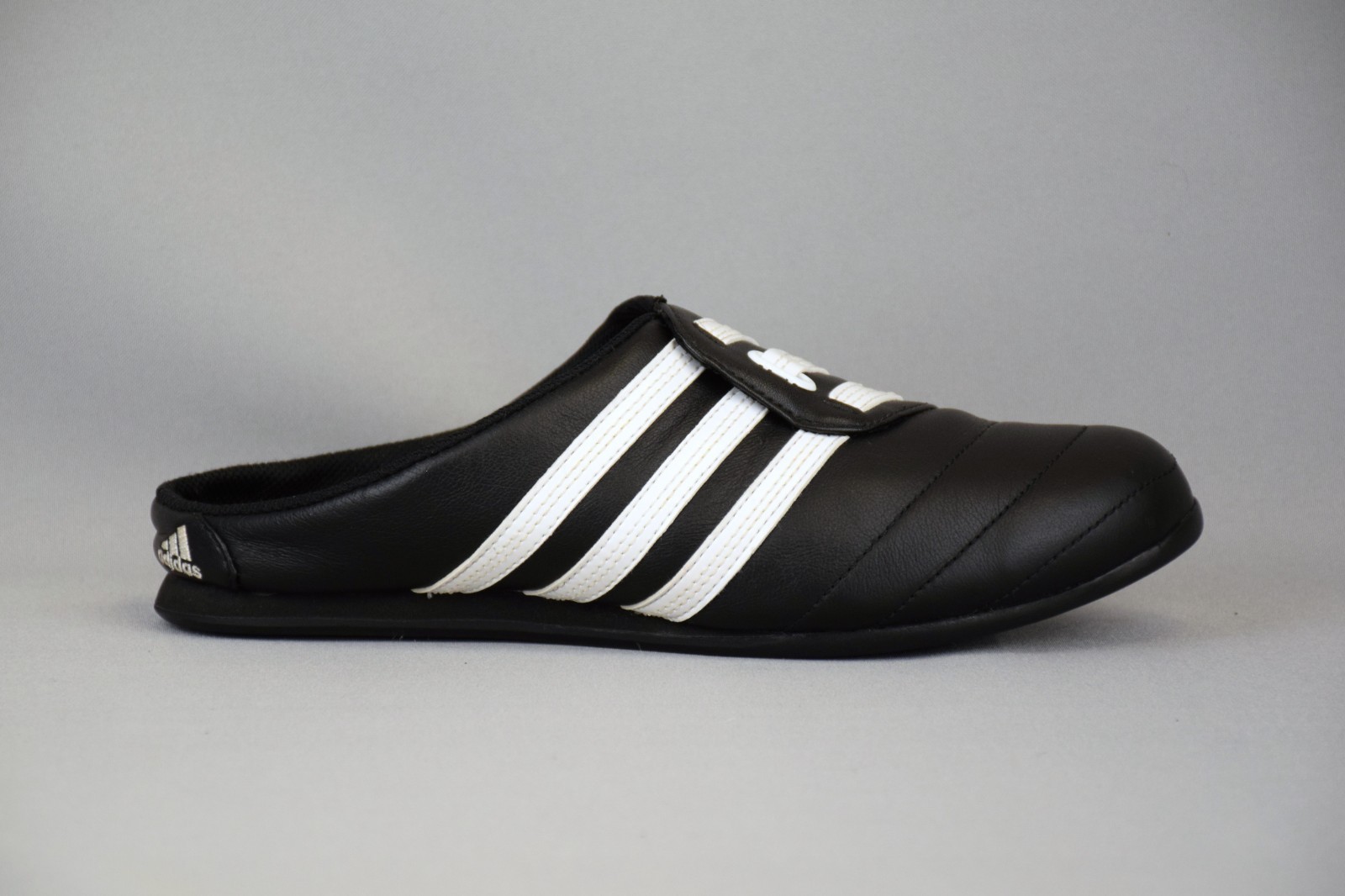 Rare Adidas 017104 Vintage Leather Clogs / Mules Black Shoes US 7.5/EU 39/UK 6
