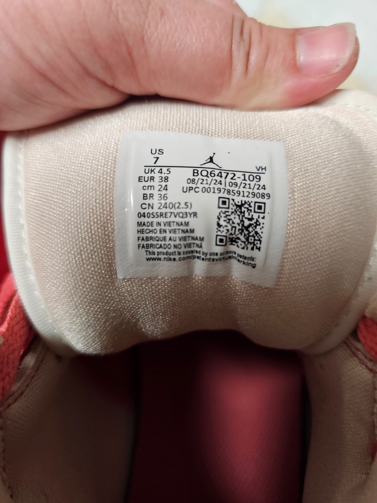 Size 7 – Air Jordan 1 Mid Guava Ice W