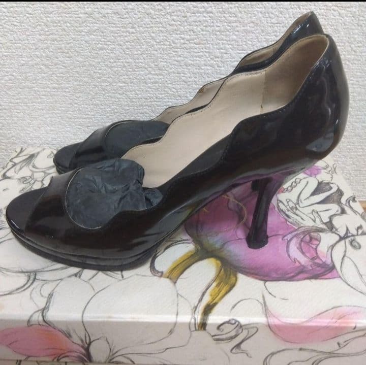 Prada Black Patent Leather Open-Toe Pumps Women’s Size 36.5 (US 6.5) 8.5cm Heel