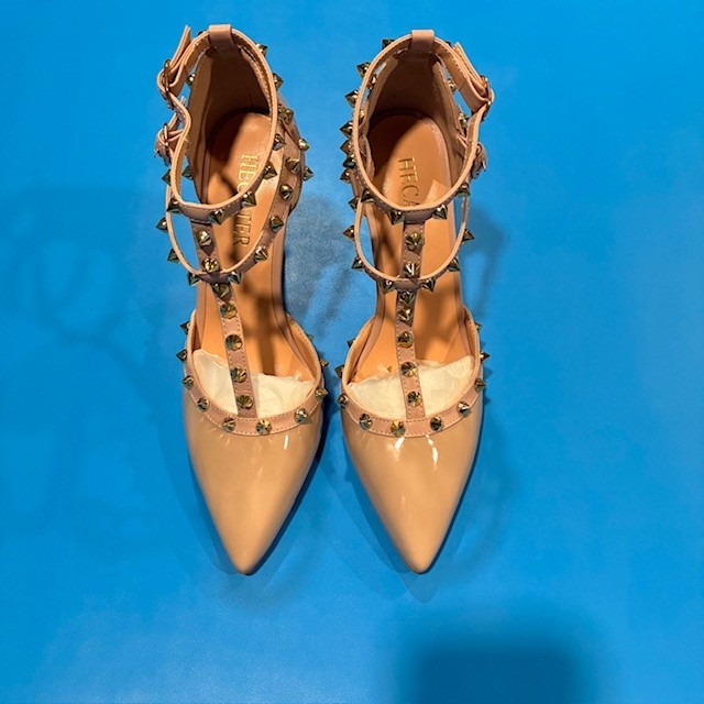 Hecater Ladies 4″ studded ankle strap high heels Apricot Fancy Party Stilettos
