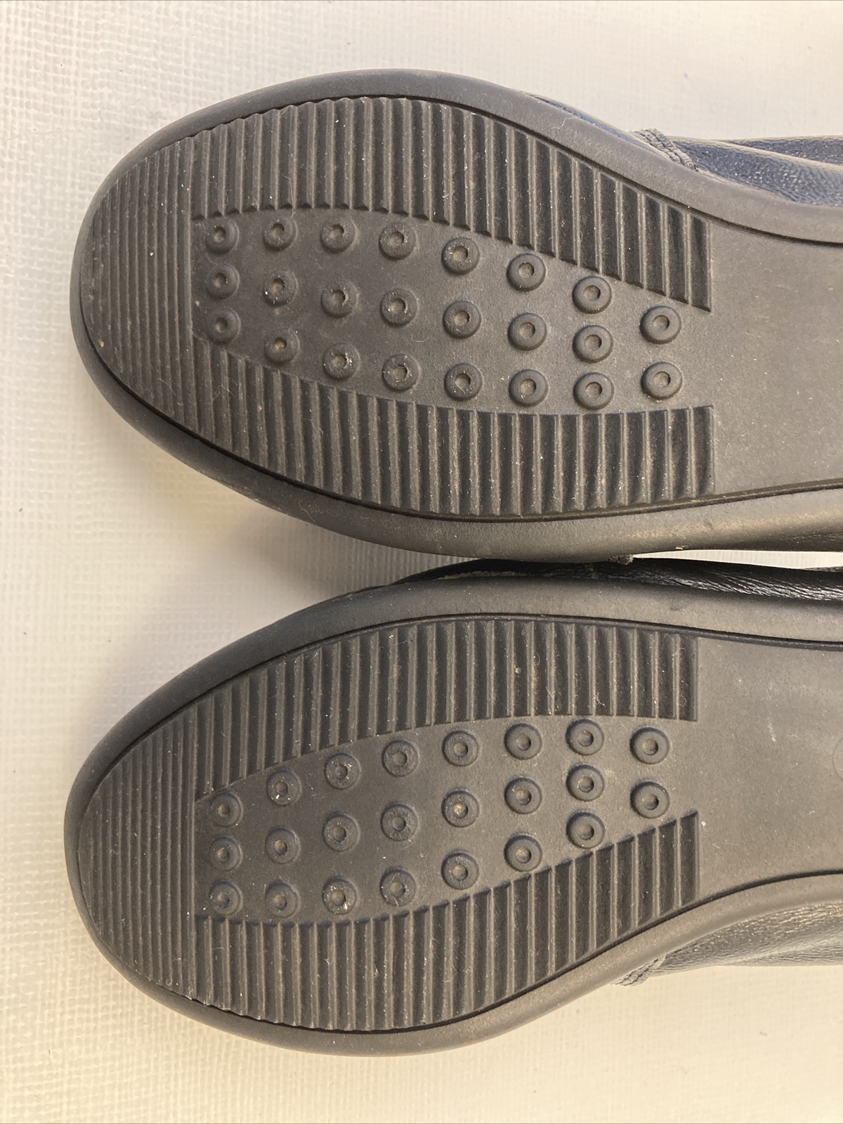 Kunsto Women’s Shoes Size 7-8 Leather Closed Toe Slide Black Flats Footbed 9.25”