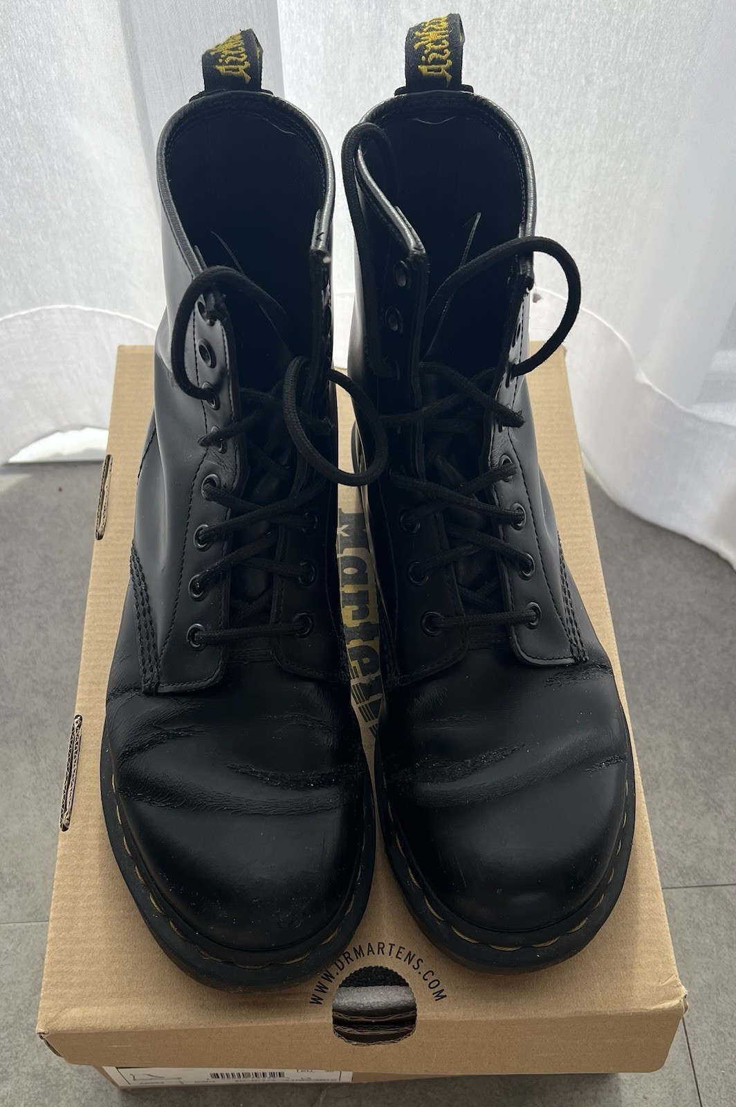 Authentic Dr. Martens 1460W Leather Women’s Boots 8 US – Black