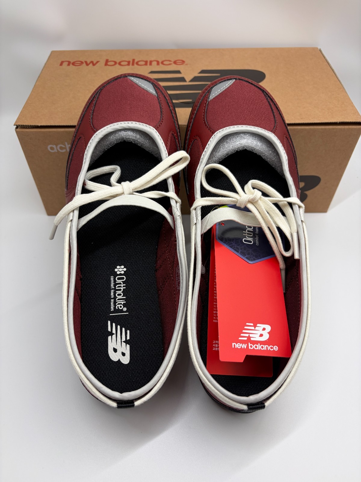 New Balance Flat Breeze Women’s Casual Shoes Lifestyle Fashion Red NWT SD2601RE
