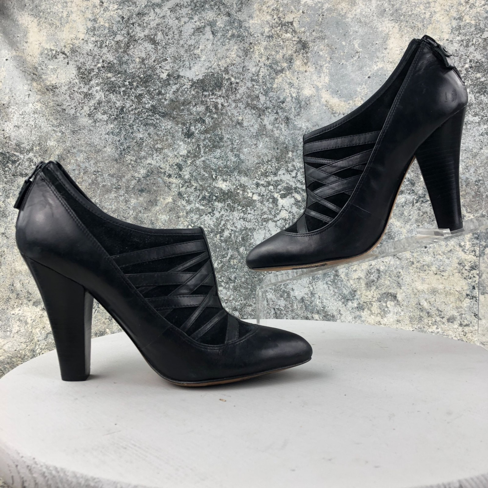 Modern Vintage Women’s Size 39 Lil Ro Black Leather Pointed Toe Ankle Booties