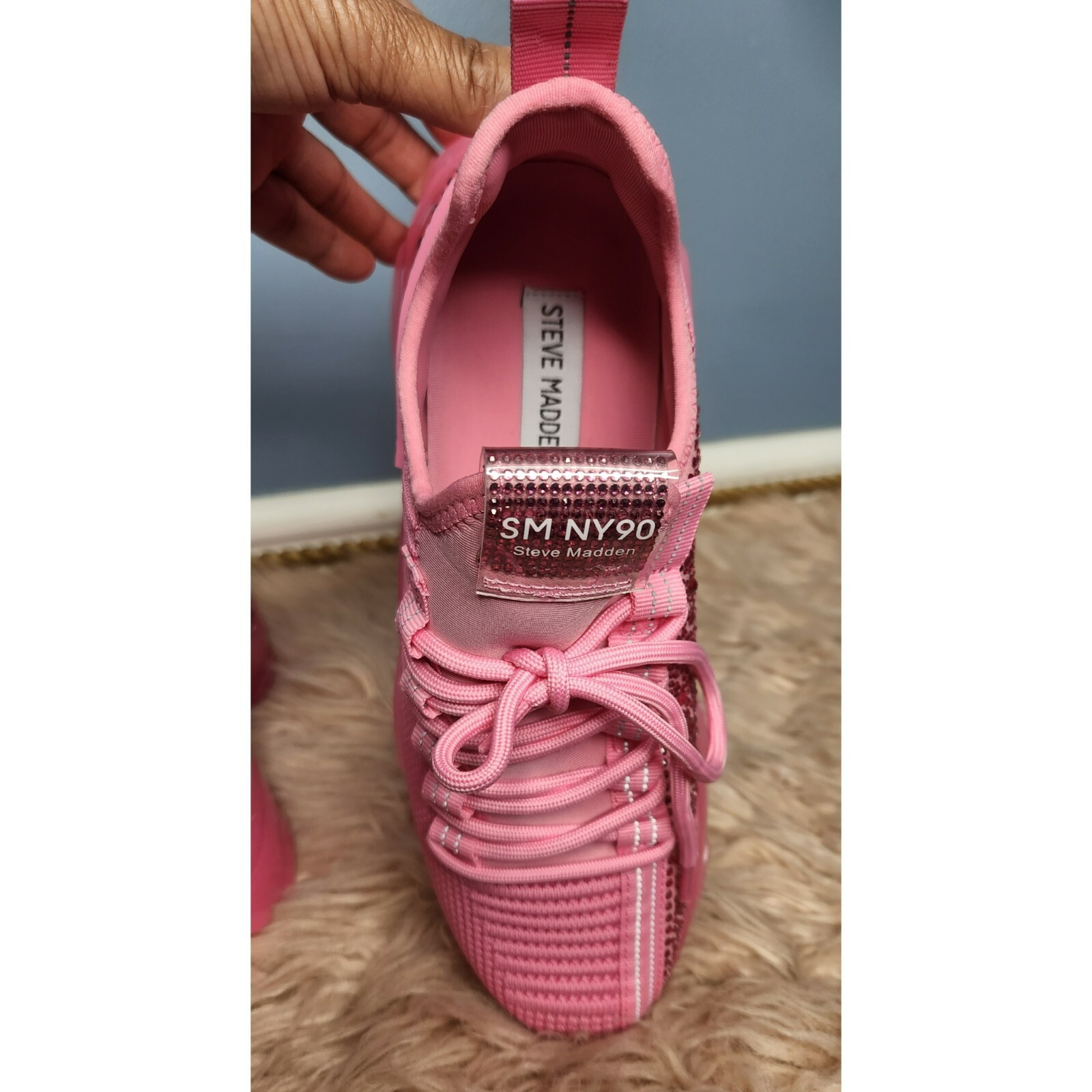 STEVE MADDEN MAXIMA SM NY90 RHINESTONES SNEAKER-Size 9.5