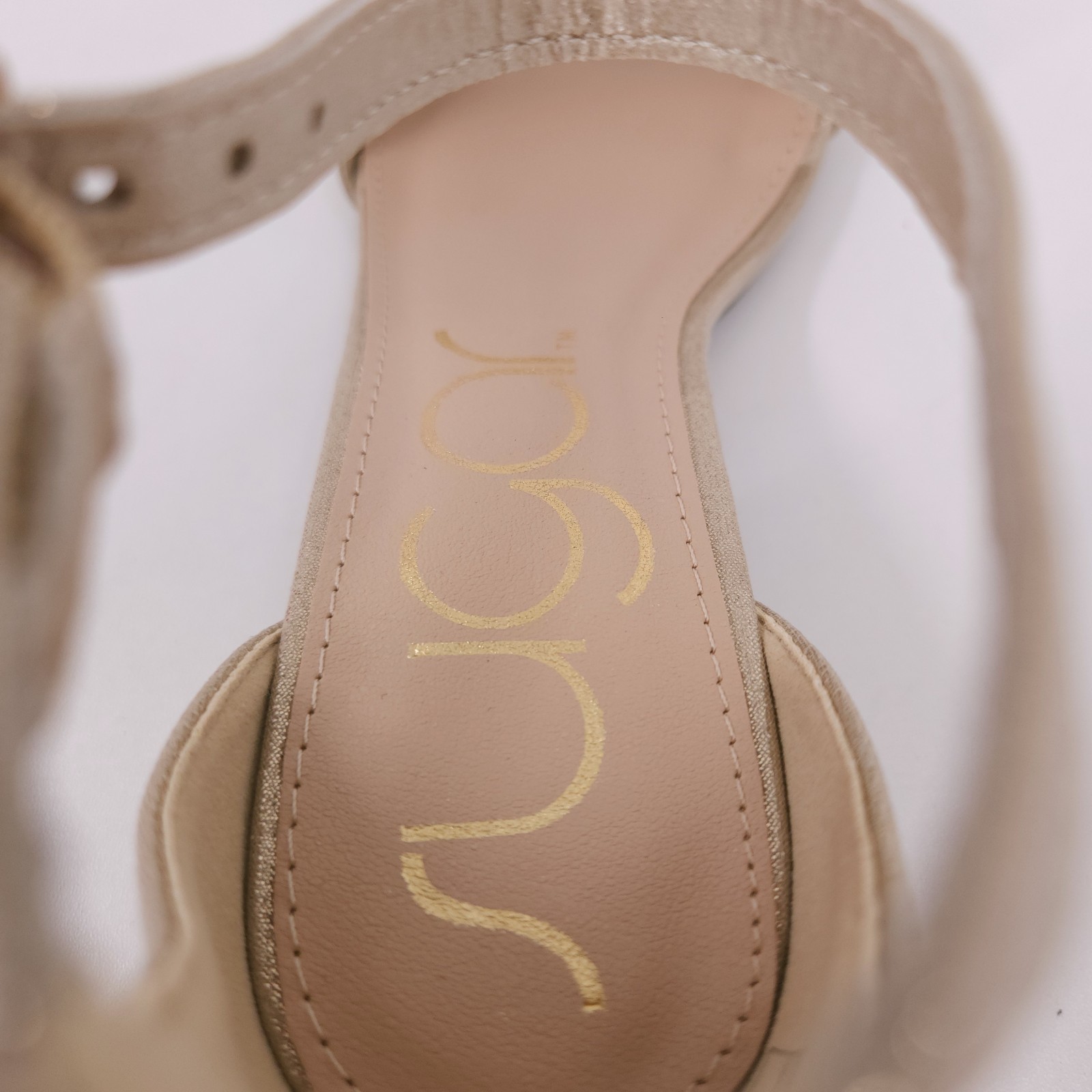 Sugar Noelle Champ Glimmer Fab Block Ankle Strap Sandals Womens Size 6 M