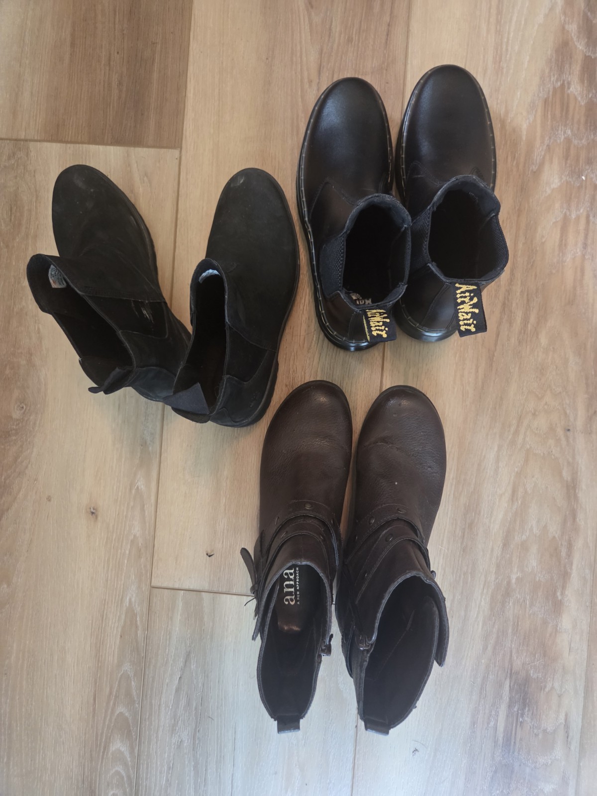 Doc Martens AND TIMBERLANDS slip In Boots, doc Martens BOOTS BLACK 6.5 WOMEN’S