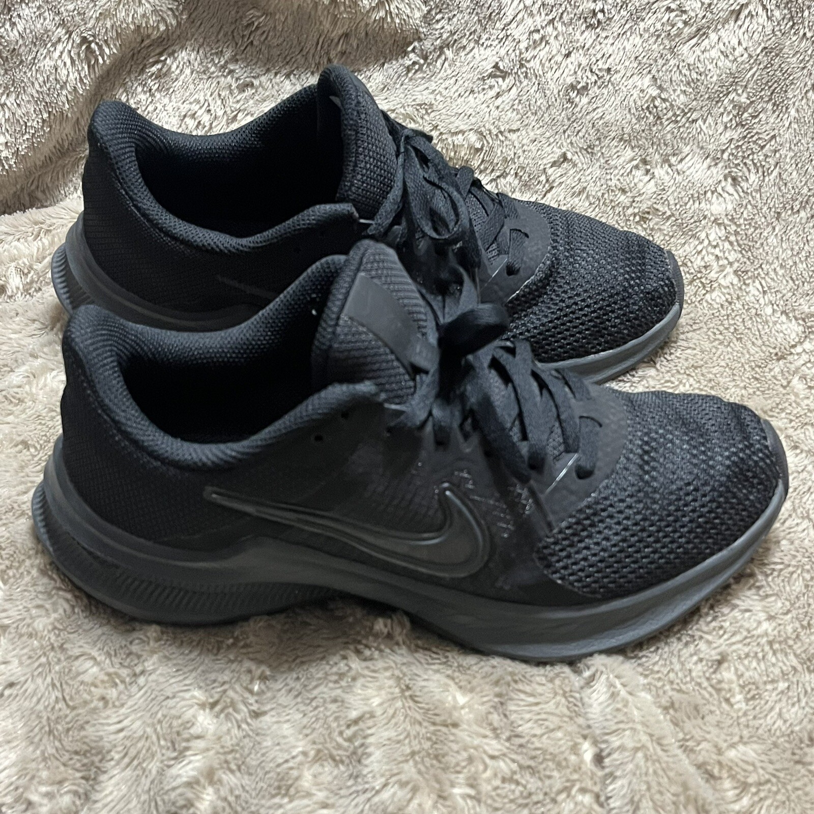 Nike Downshifter 11 Running Shoes Black Athletic Sneaker CW3413-003 Women Sz 6.5