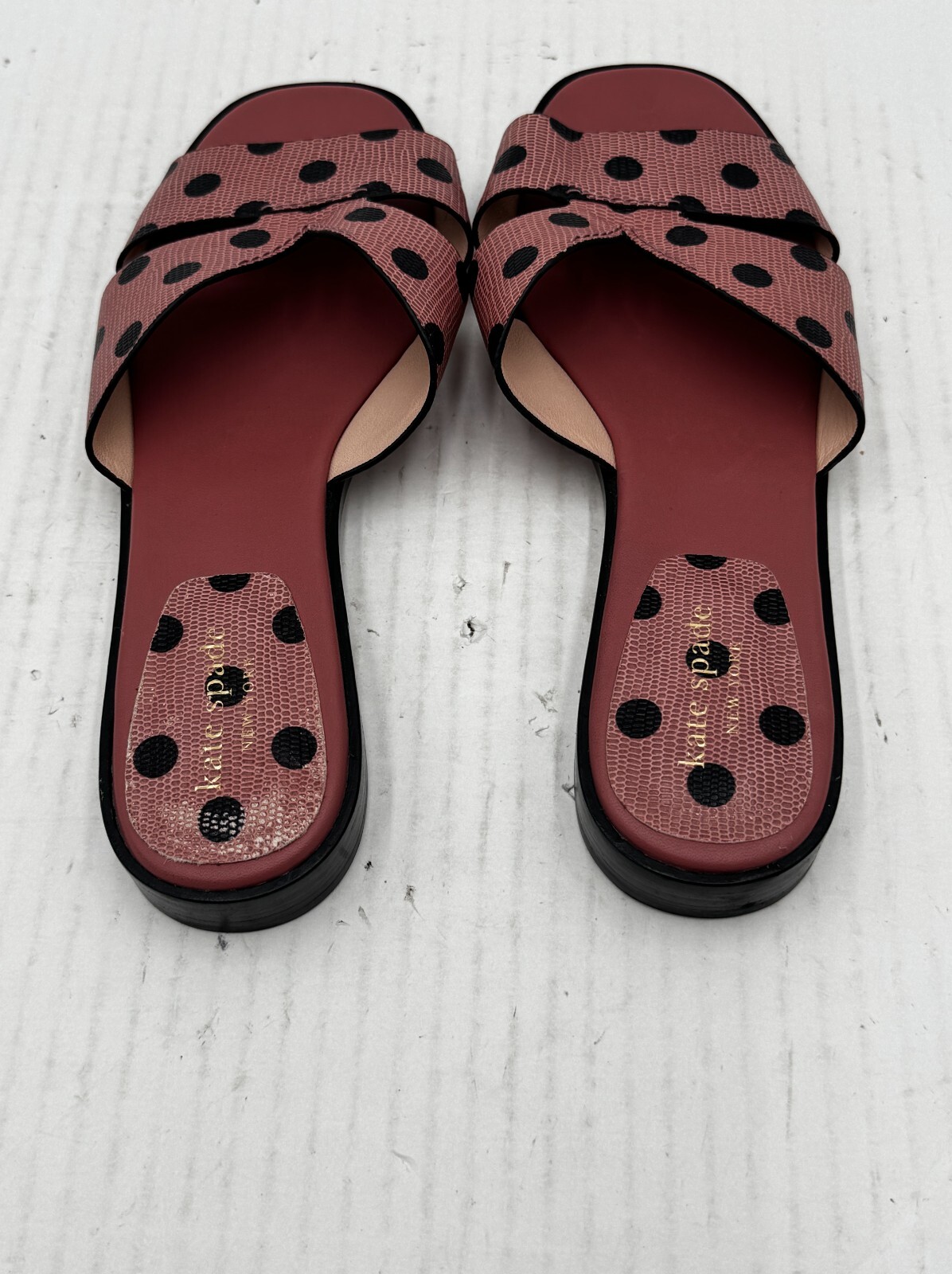 Kate Spade Dock Women’s Sandals Size 7.5 Pink Black Polka Dot Leather Flat Shoes