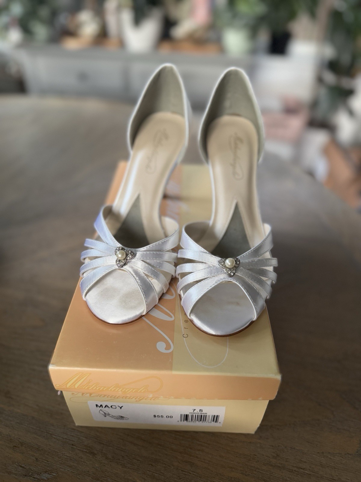 2008 David’s Bridal Michaelangelo Macy Heels, Size 7.5