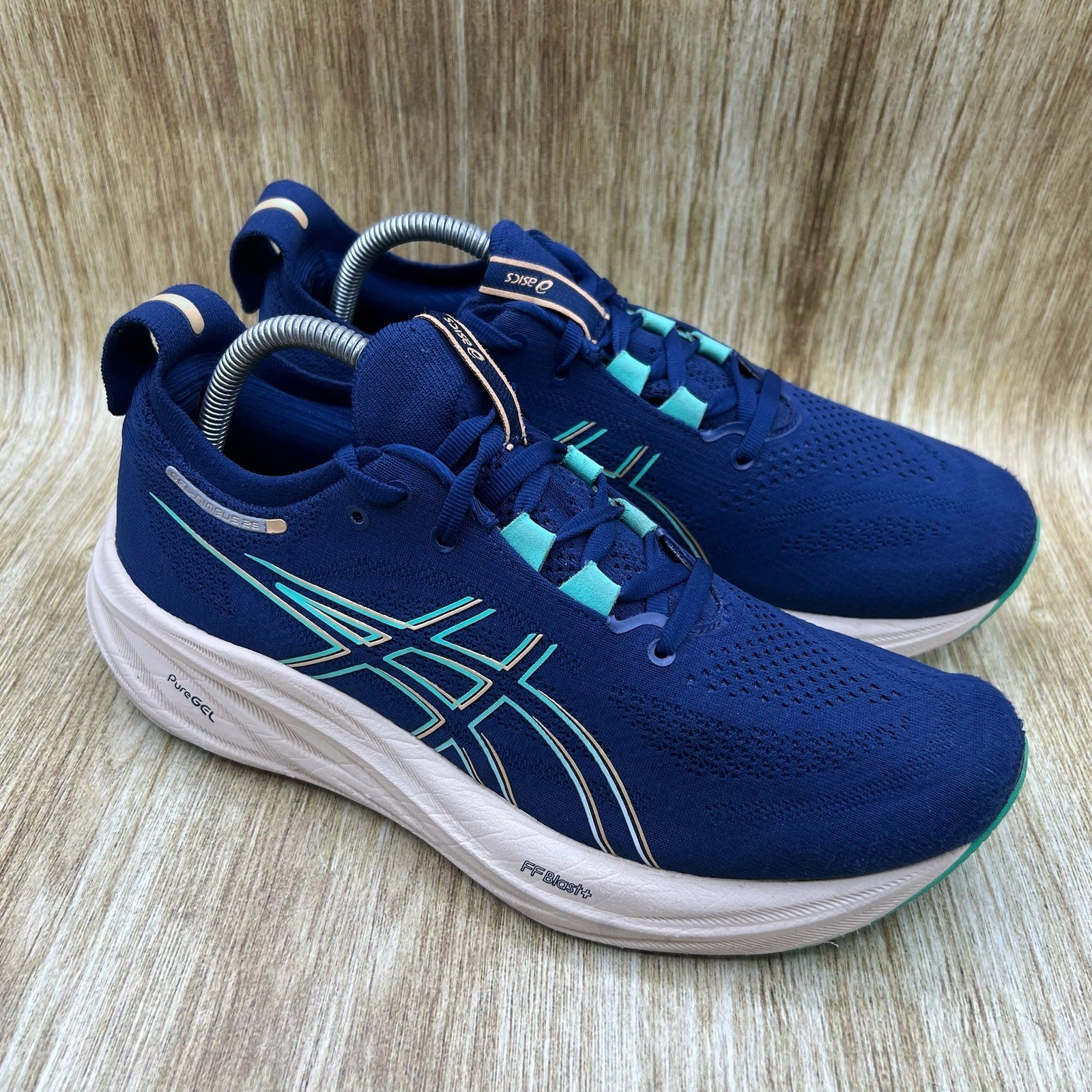 Asics Gel-Nimbus 26 Women’s Size 9.5 Blue Running Shoes Sneakers 1012B601