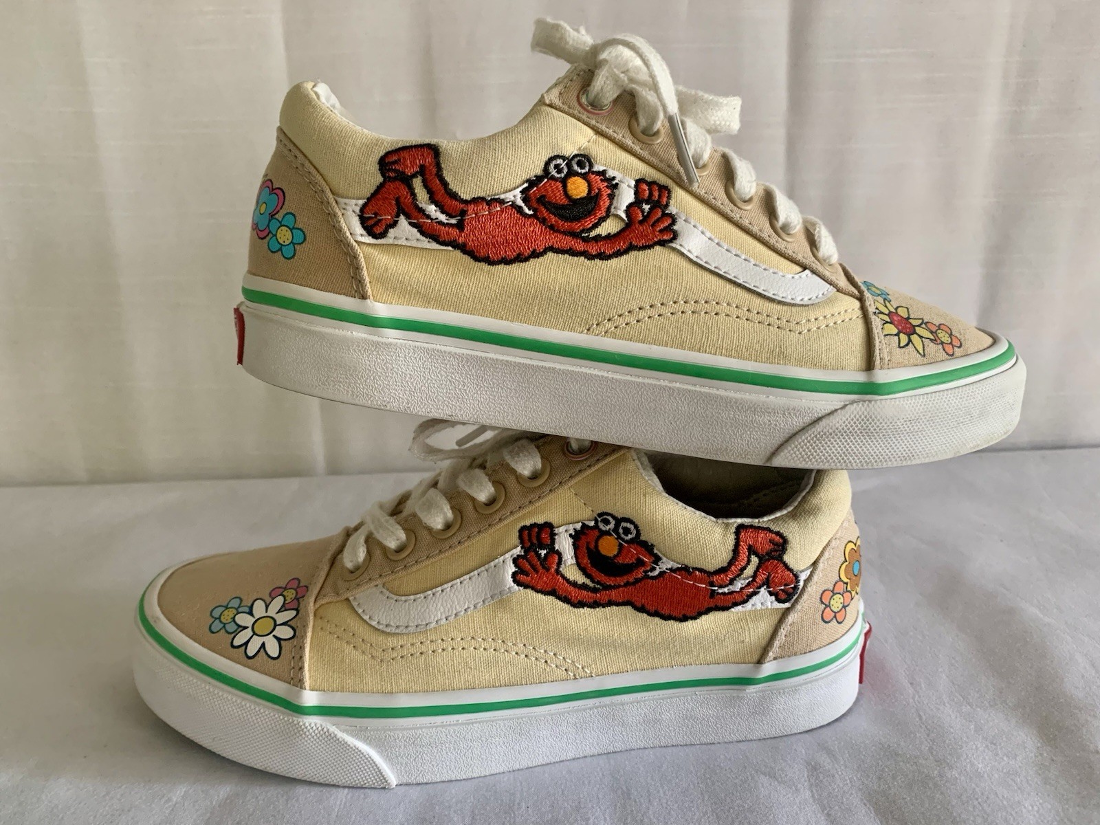Vans Sesame Street x Old Skool ‘Elmo’Unisex Size Women’s 5 / Men’s 3.5