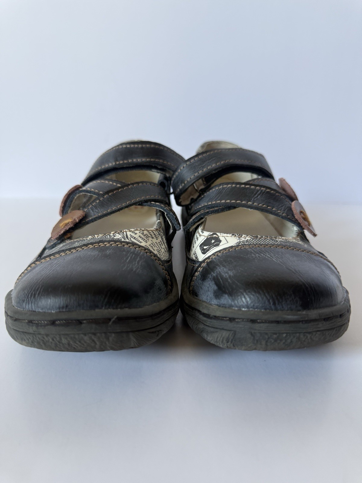 TMA Eyes Blue Black Leather Newspaper Mary Jane Shoes Women’s 7.5 Germany
