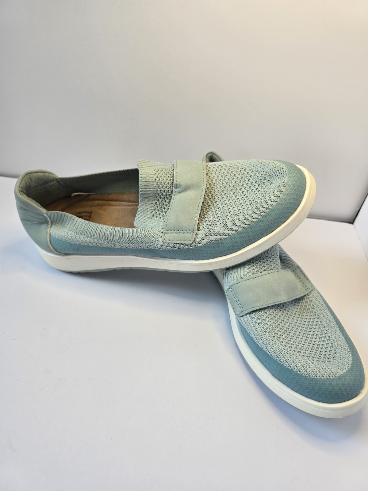 Time & Tru Women’s Blue Comfort Shoes Size 6.5