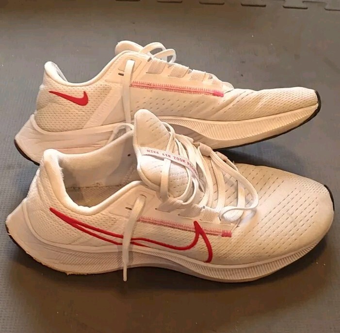 Size 10.5 – Nike Air Zoom Pegasus 38 White Mystic Hibiscus W *see description*