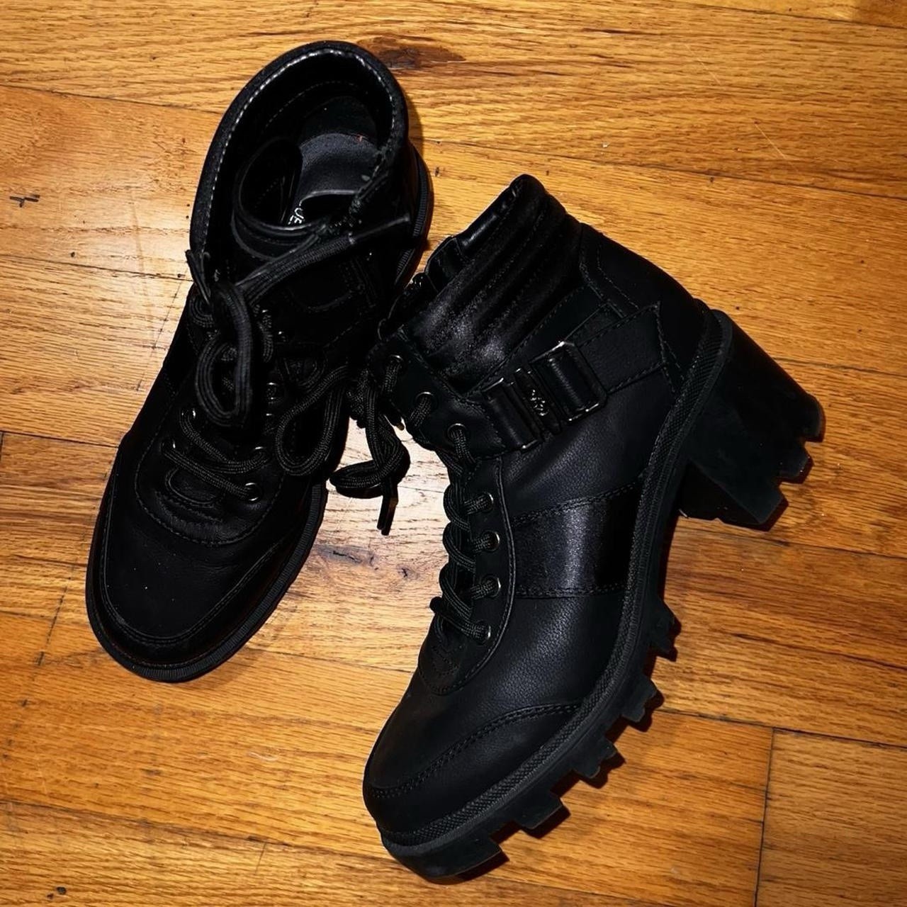 Vintage GUESS Black Chunky Platform Boots 2000s Y2K Size 7 Grunge Punk Goth