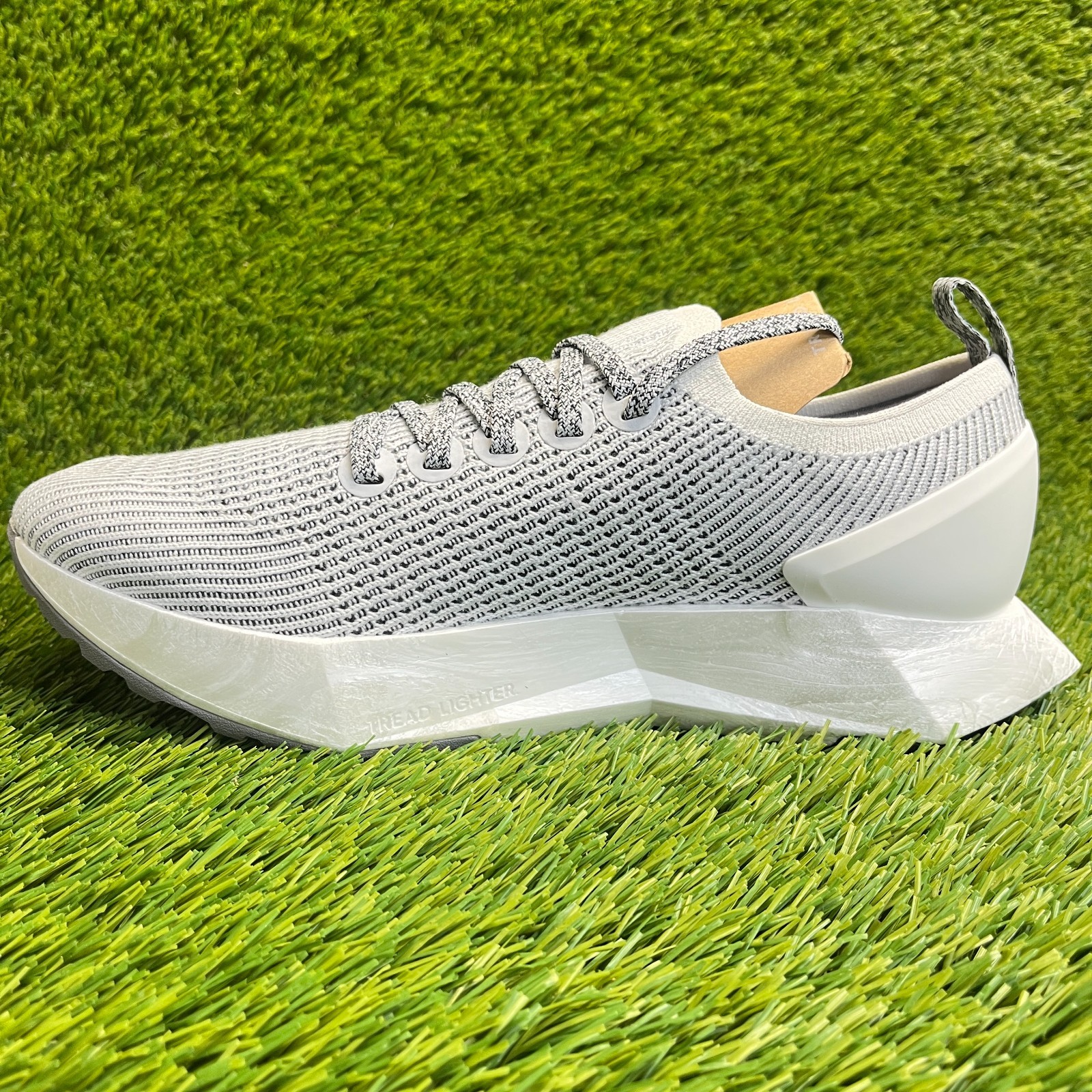 Allbirds Tree Flyer Womens Size 10 White Black Athletic Running Shoes Sneakers