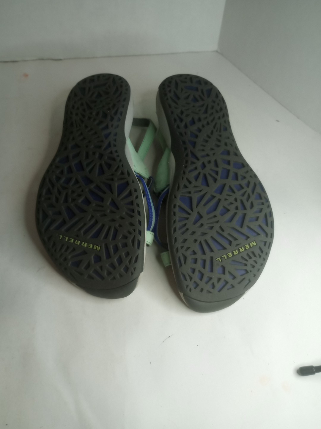 Merrell Lilium/Turquoise Twilight Toe Loop Ankle Strap Sandals Women’s sz 8