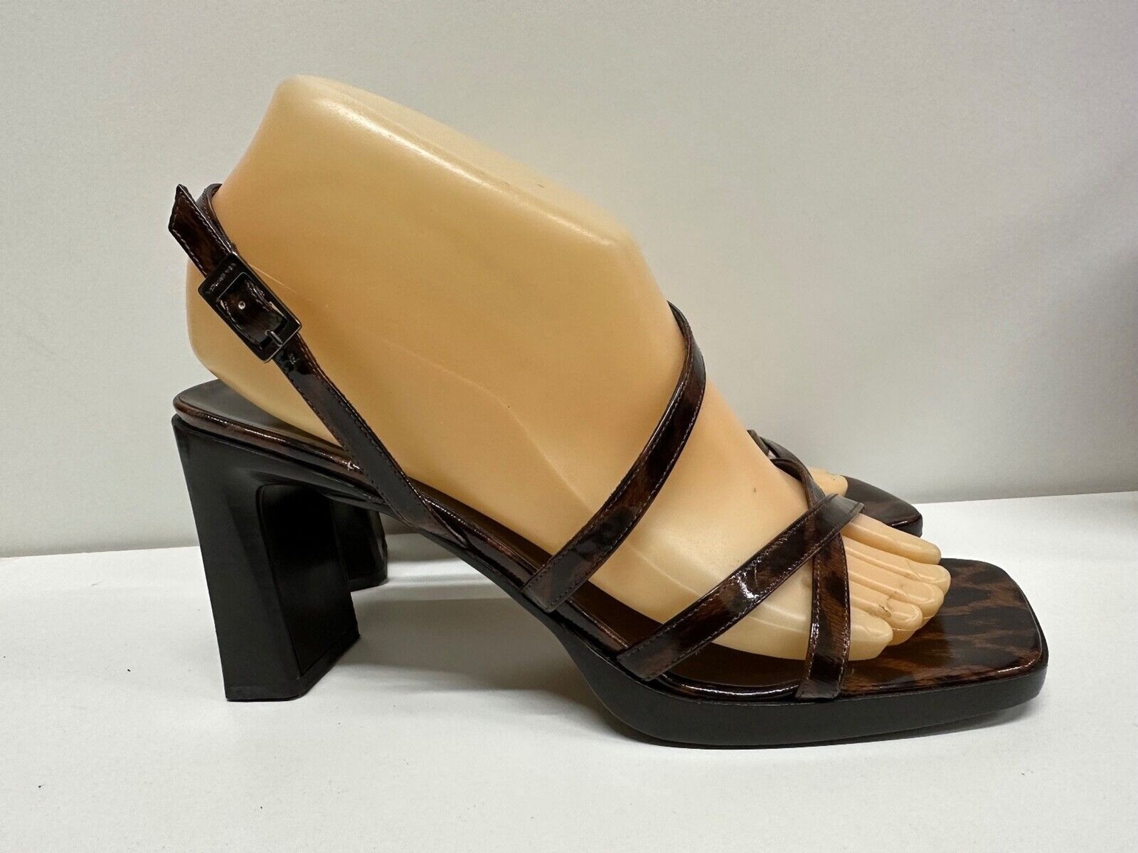 Via Spiga women size 7.5M leopard brown print leather heel buckle sandals