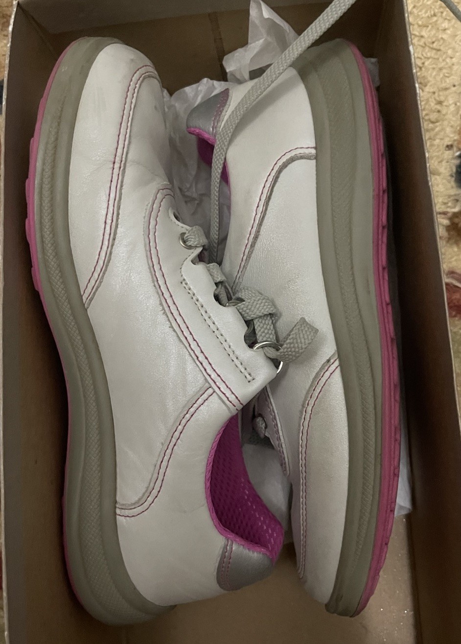 SAS Active Comfort Women’s White Pink Gray Lace-Up Low Top Athletic Sneakers