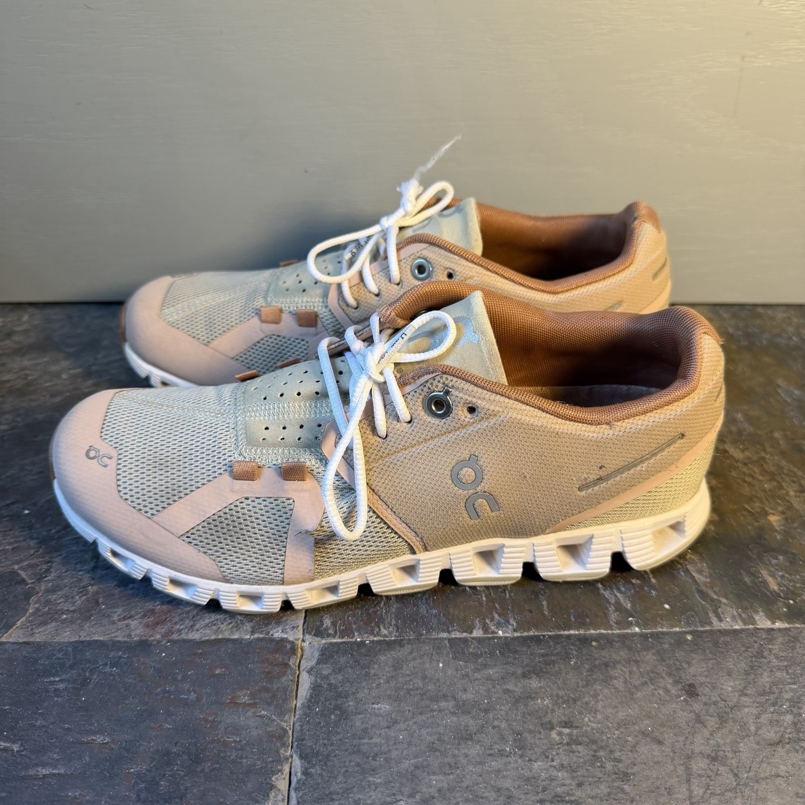 ON CLOUD 5 WOMEN’S RUNNING SHOES ROSE/ SHELL SIZE 7.5