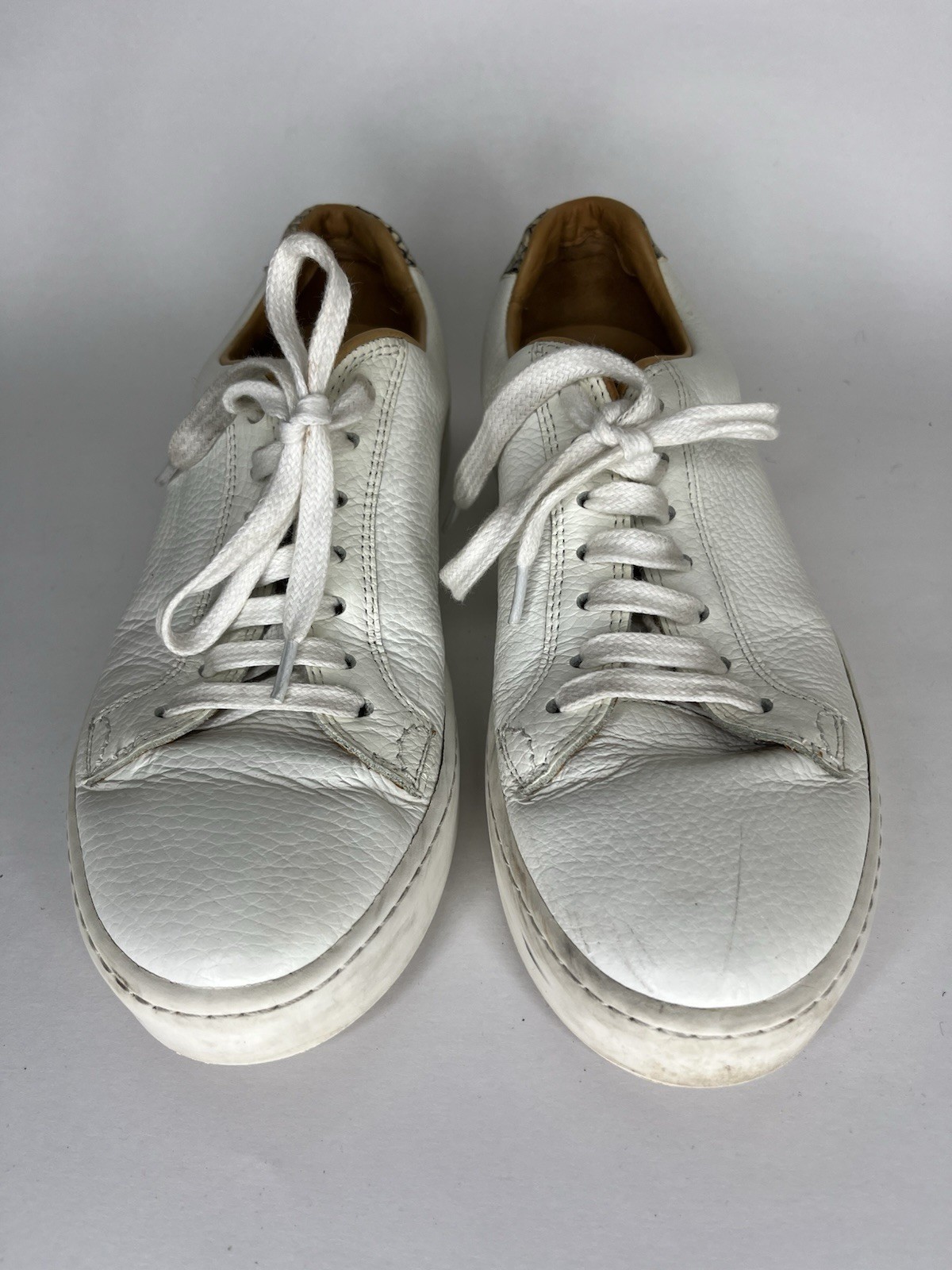 russell and bromley London Shoes Lace Up Casual Sneakers Women 39 US 8 Portugal