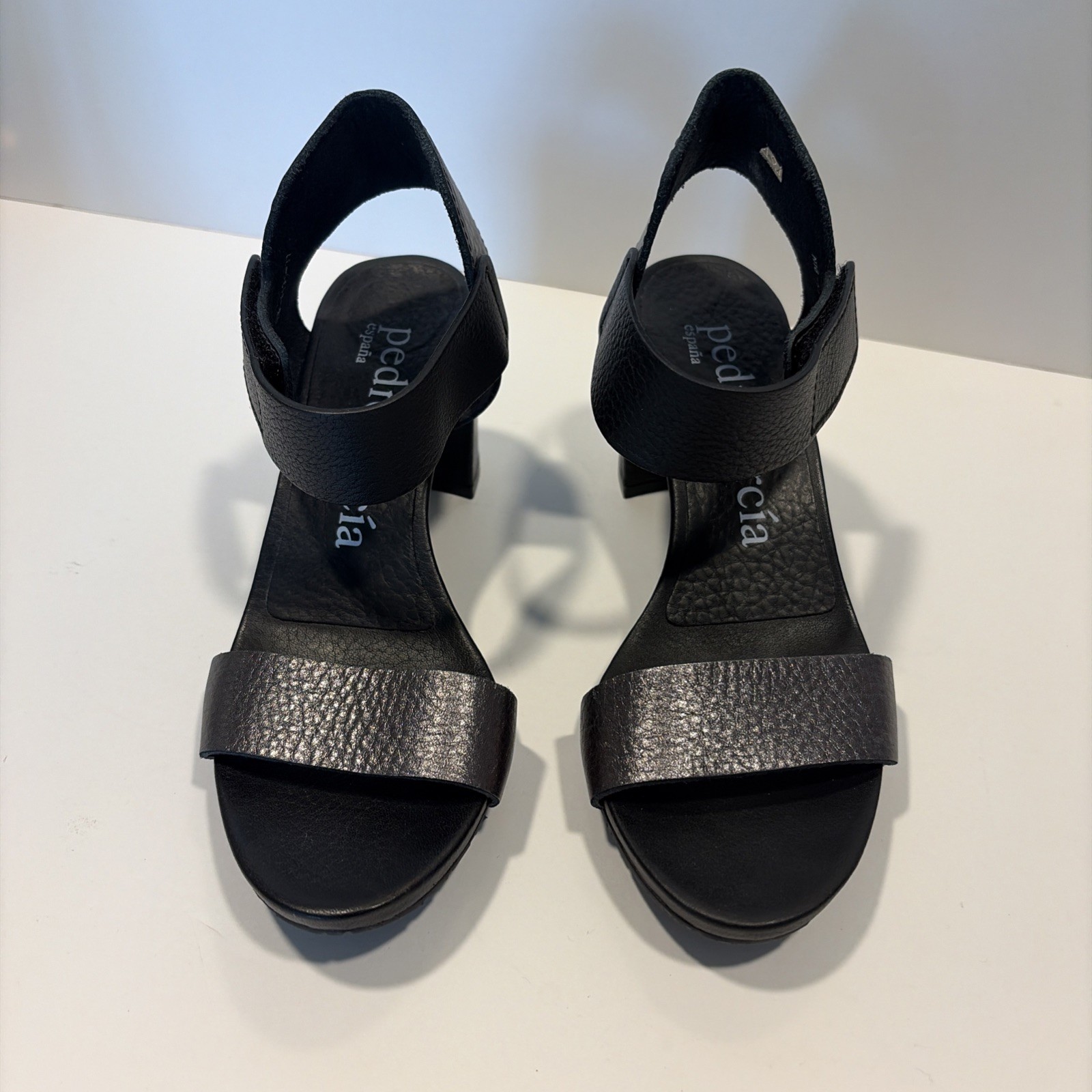 Pedro Garcia 37 6.5 Gunmetal Leather Open Toe Heels New Without Box