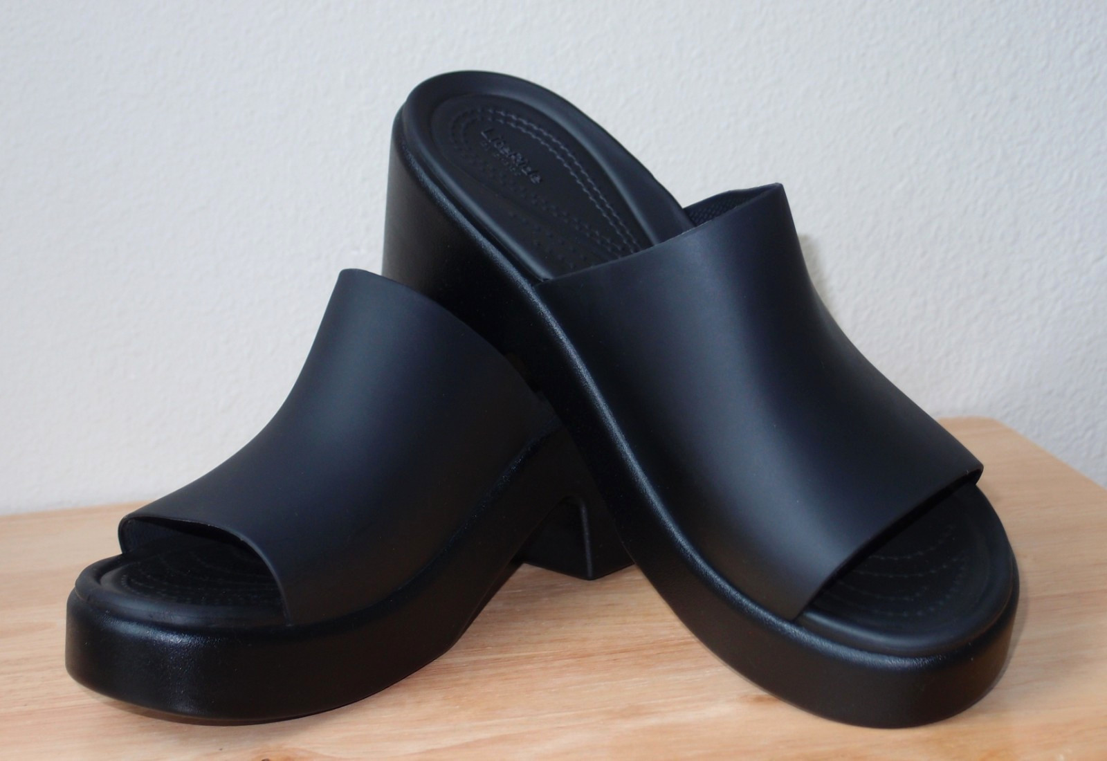 Crocs BROOKLYN Slide Heels Wedge❤️RARE❤️ Black ❤️LiteRide Tech❤️NWOT SIZE 9W❤️