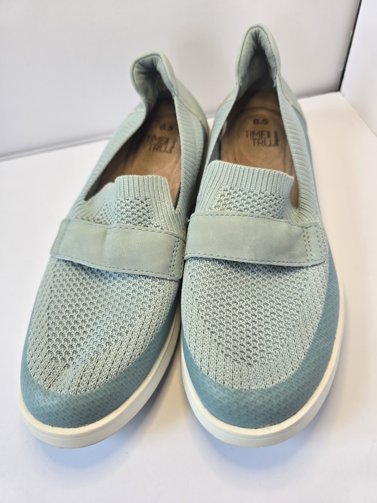 Time & Tru Women’s Blue Comfort Shoes Size 6.5