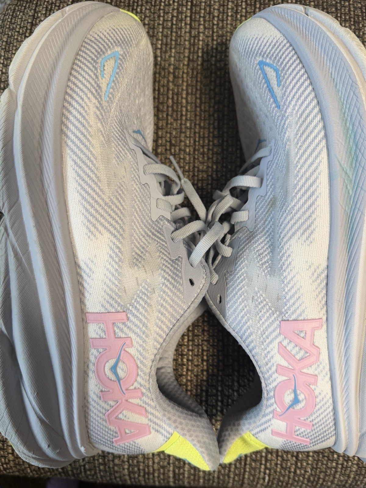 US Women’s Size 9.5D Wide HOKA Clifton 9 Gull/ Sea Ice. Clean