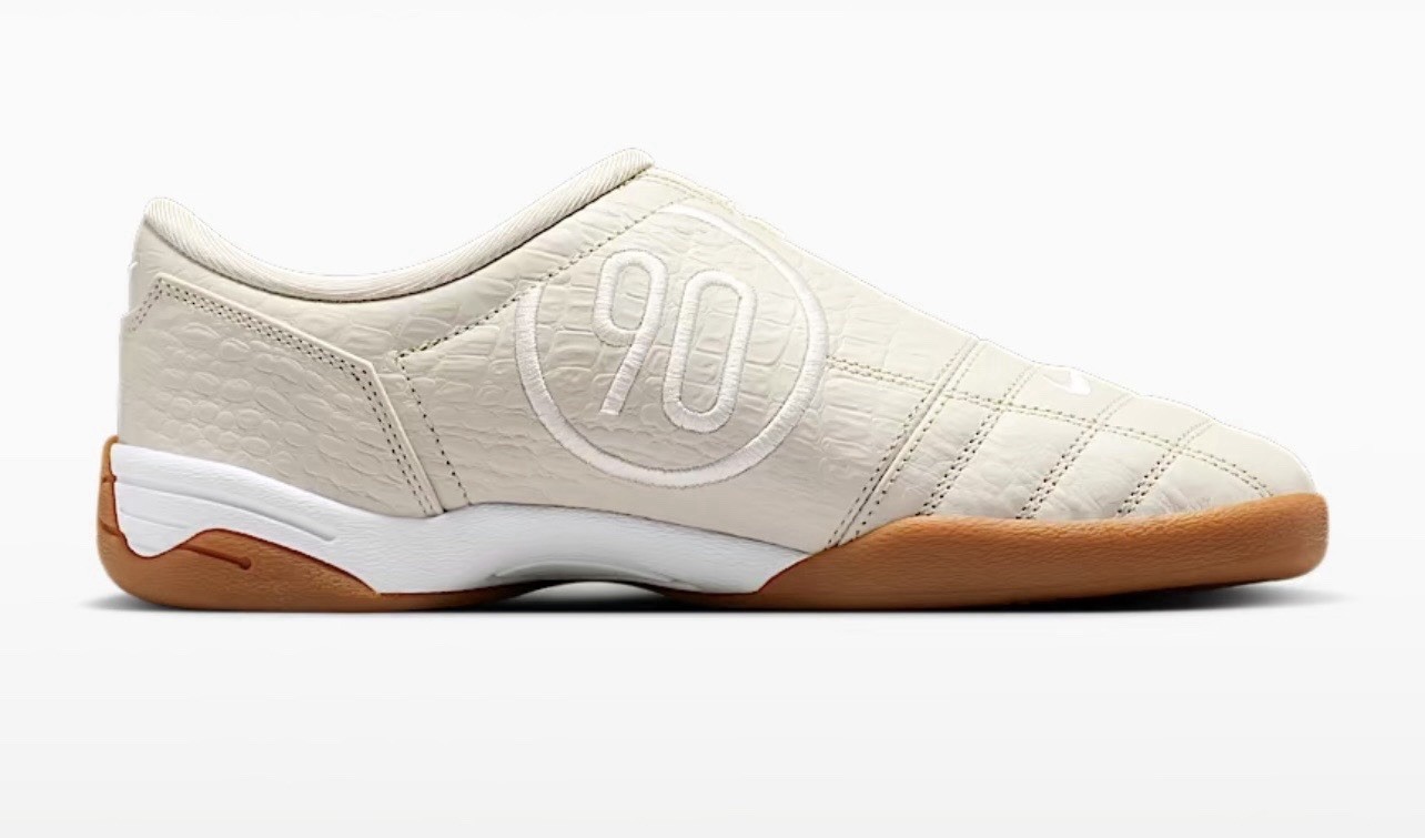 Size 7 Nike Total 90 Light Bone Sail Gum IF3947-002 Women New