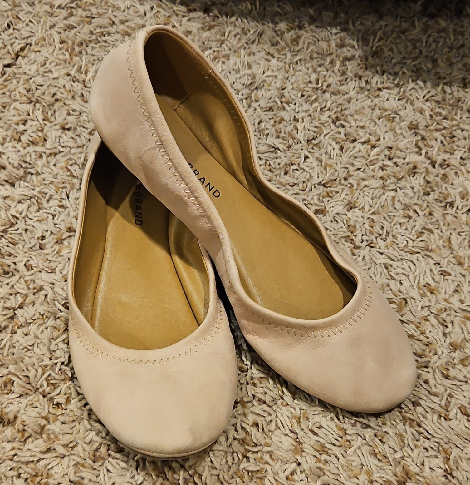 Lucky Brand Women’s Beige Ballet Flats Round Toe Slip-On Comfort 8.5