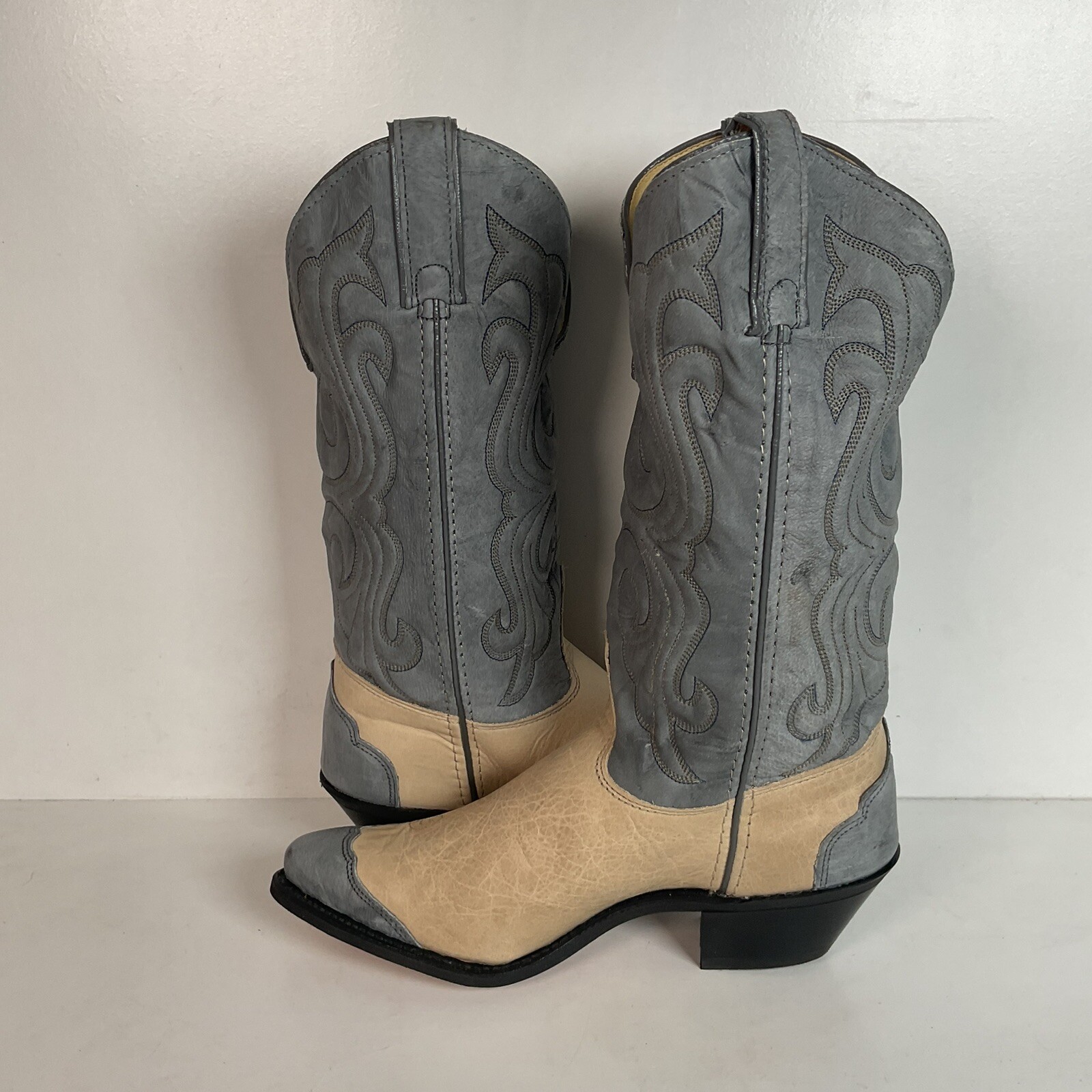 Vintage Wrangler Wingtip Cowgirl Boots | Nubuck Suede | USA Made | Women’s 7.5 M