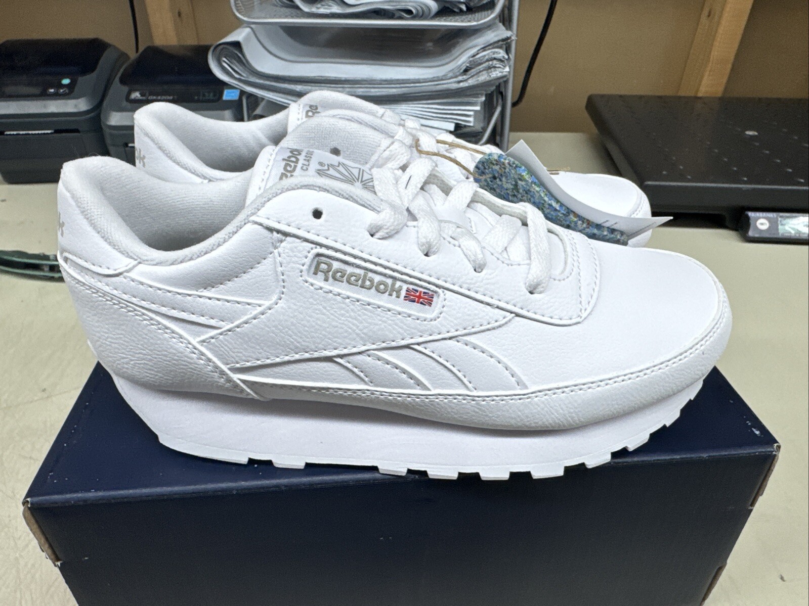 PICK SIZE – Reebok Women’s White Classic Renaissance Classic Shoe V67018