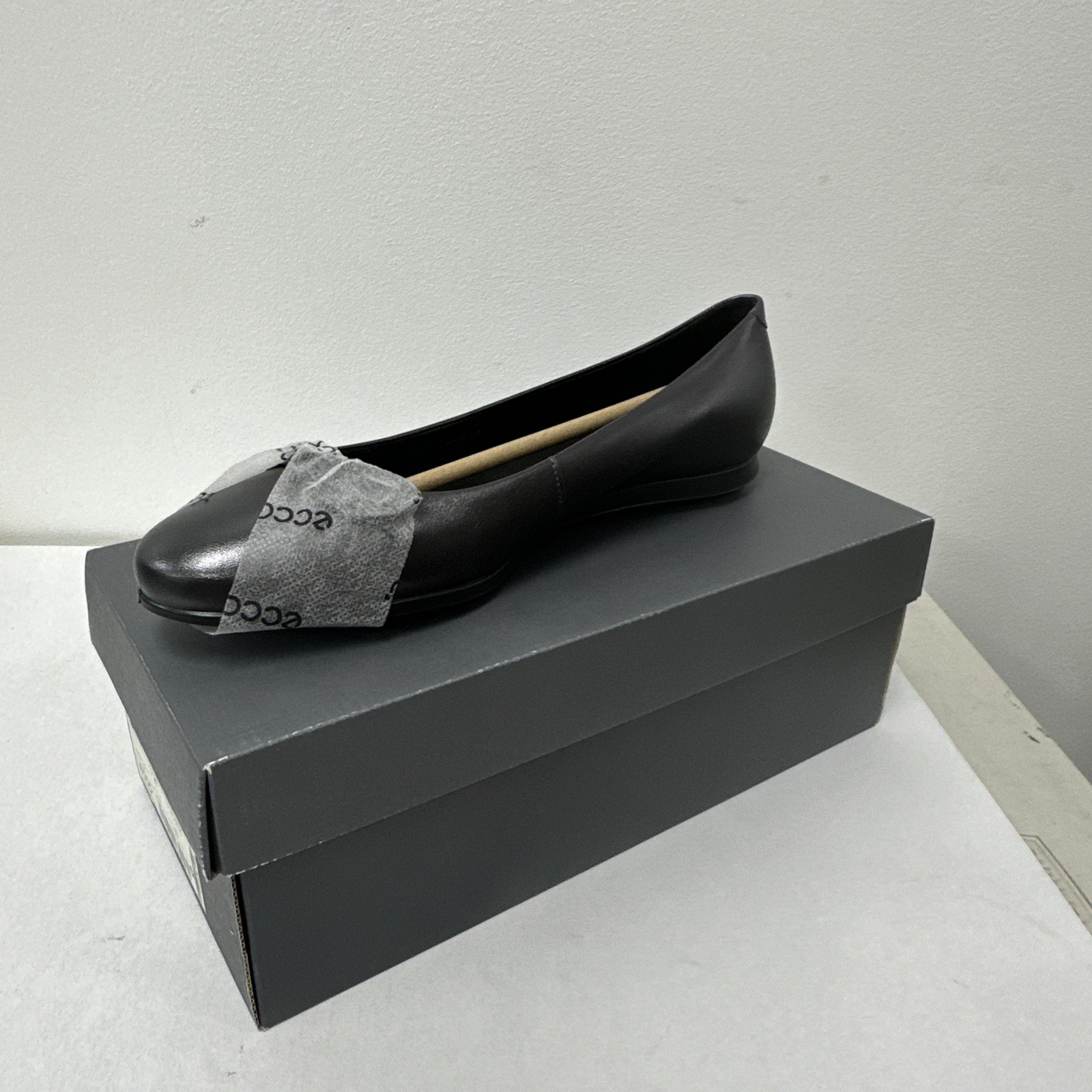 ECCO TOUCH BALLERINA FLAT | ARTICLE 271713 | HEAVY SILVER 61018 | SIZE 10-10.5US