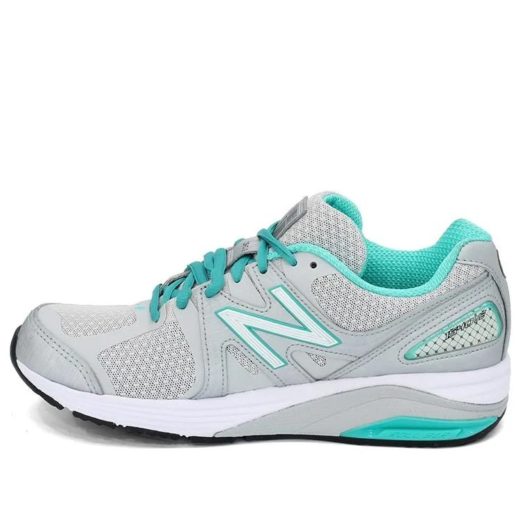 New Balance Women’s 1540 v2 Series Made in USA Running Shoe Sneaker B