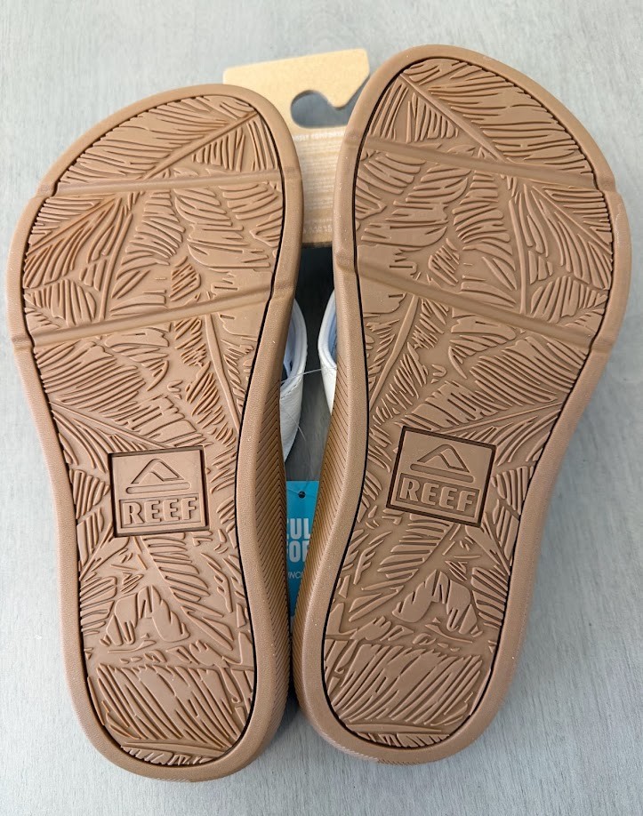 Reef Santa Ana Cloud Flip Flops Women’s 7 White Cushion Comfort NWT MSRP $60