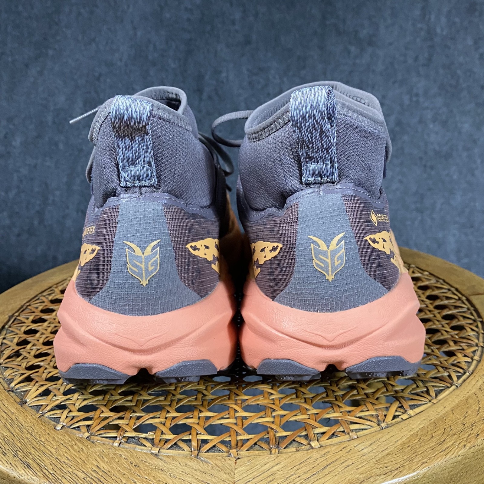 Hoka Speedgoat 6 Mid GTX Running Shoes Womens 8.5D Orange Grey Sneaker Excellent