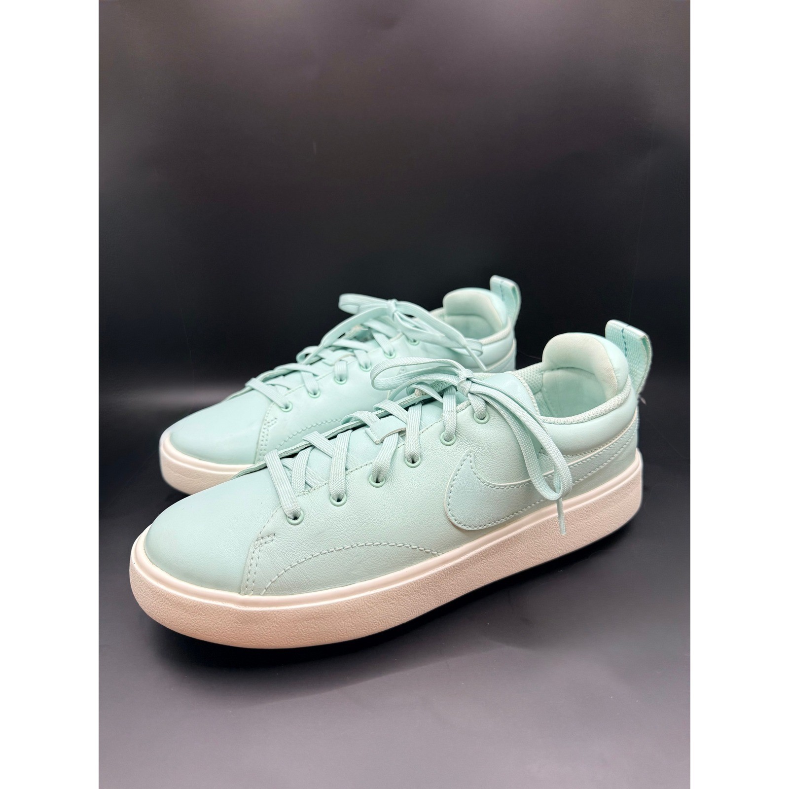 Nike Court Royale AC Mint Green Women Sneakers 904680-300 Size 7.5 Low Top Shoes