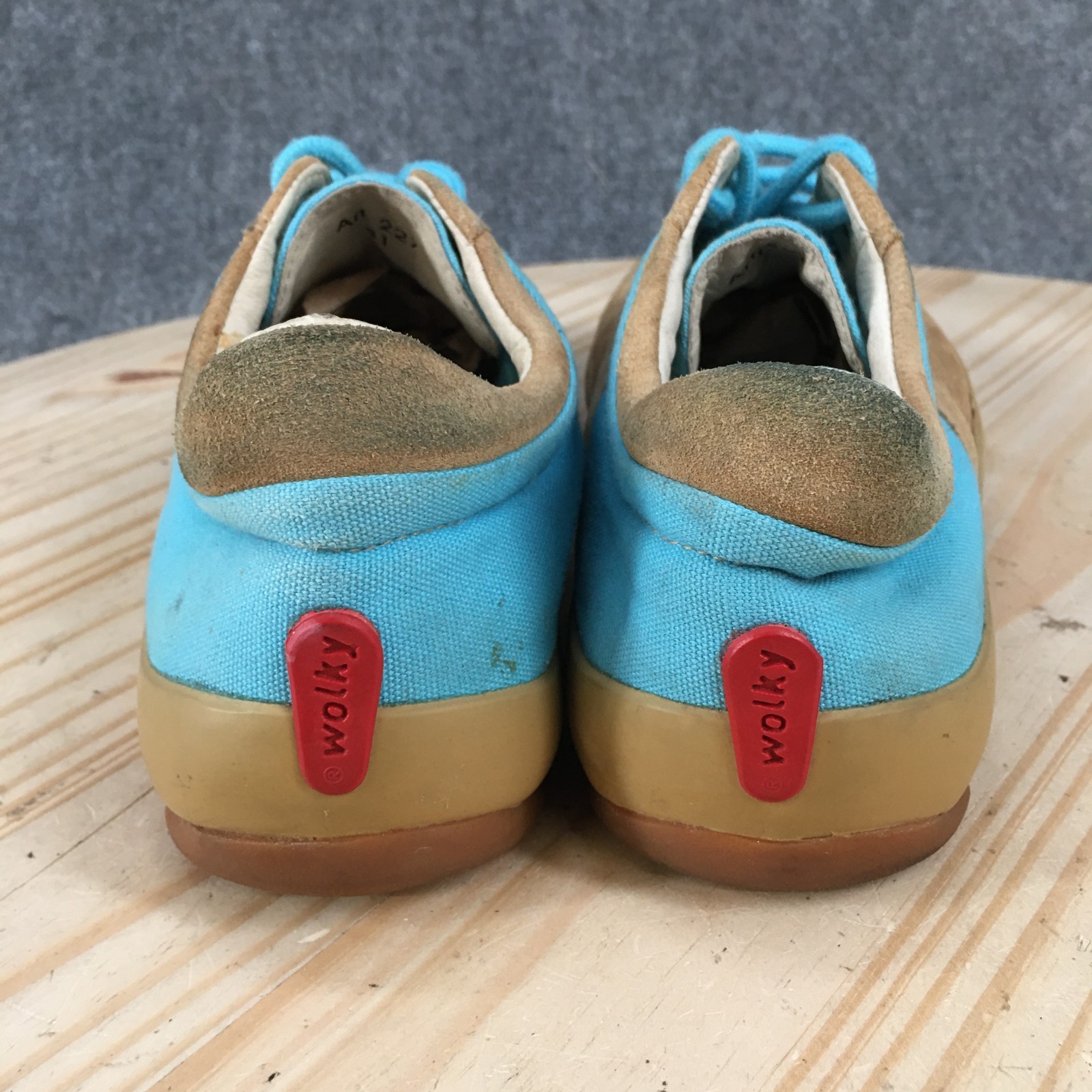 Wolky Sneaker Shoes Womens 41 Comfort Lace Up Round Toe Low Suede Tan Blue