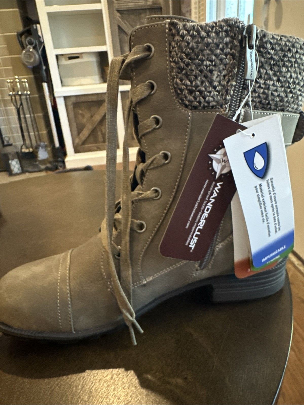 Wanderlust Womens Combat Boots Size US Size 9 Gray Waterproof Lace Up Vegan
