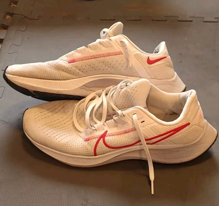 Size 10.5 – Nike Air Zoom Pegasus 38 White Mystic Hibiscus W *see description*