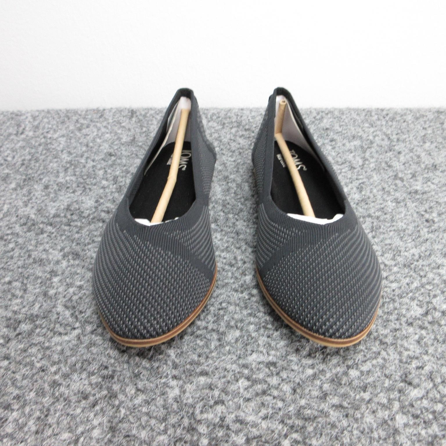 TOMS Shoes Womens Size 7.5 Black Jutti Neat Chevron Knit Pointed Flats REPREVE